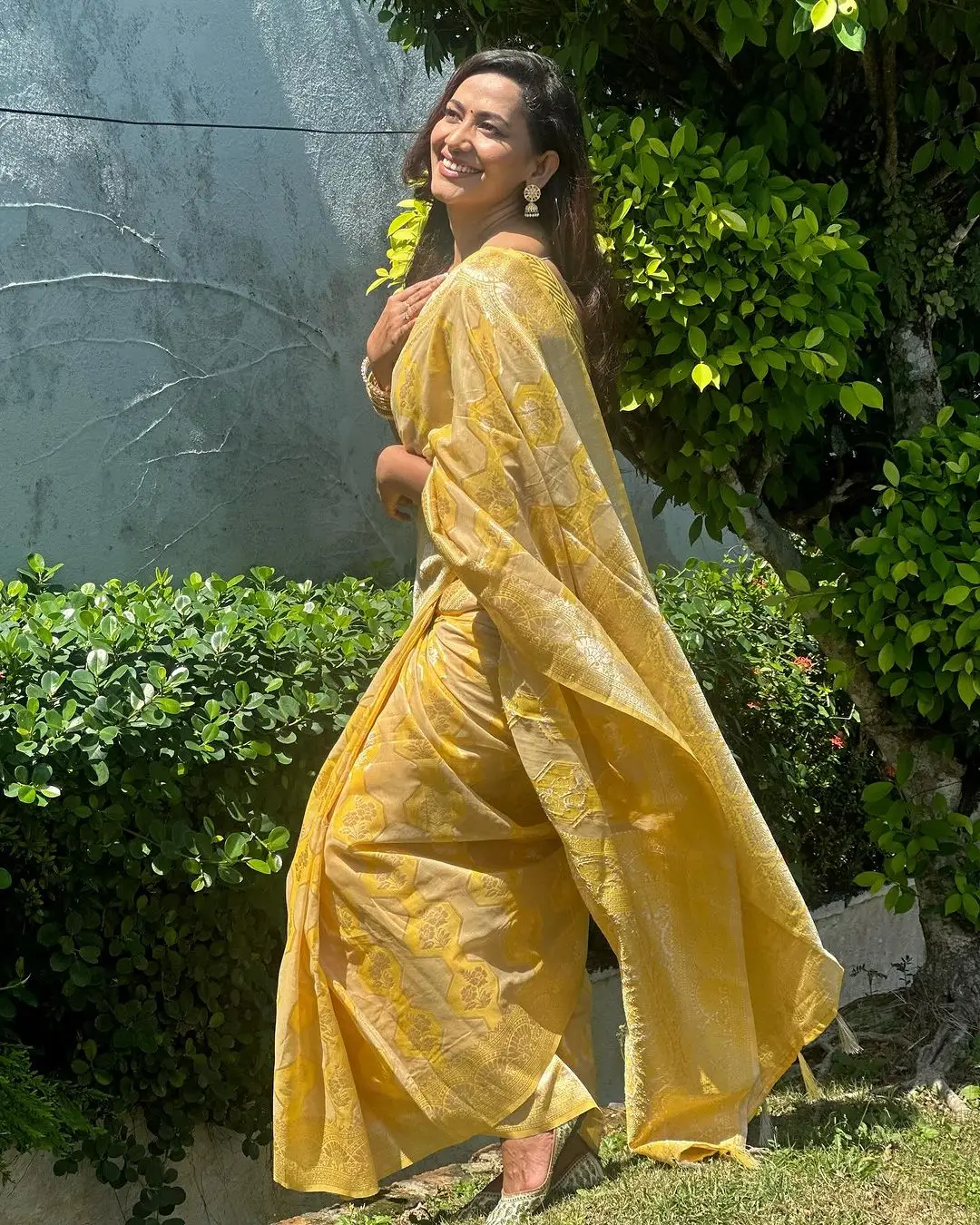 Indian Actress Sanjana Singh in Traditional Yellow Color Saree Blouse